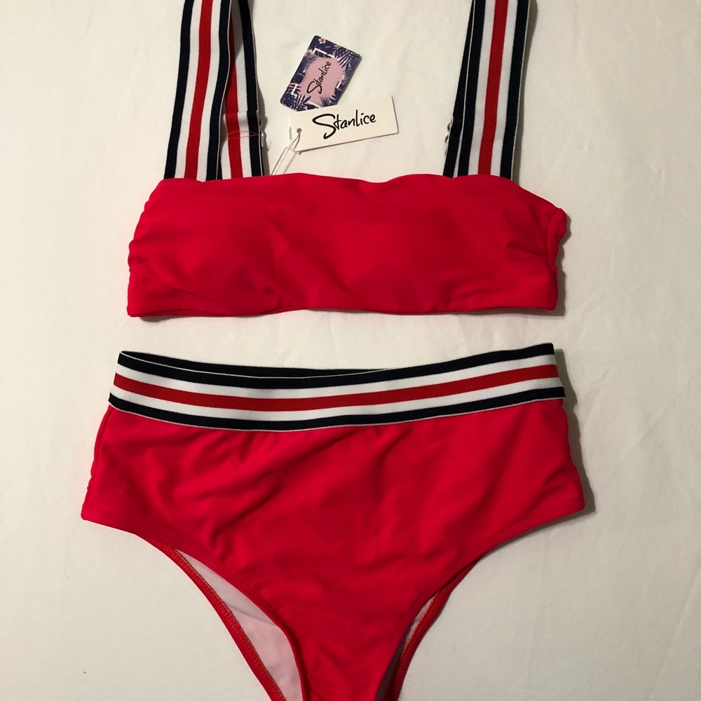 Stanlice red with stripped straps